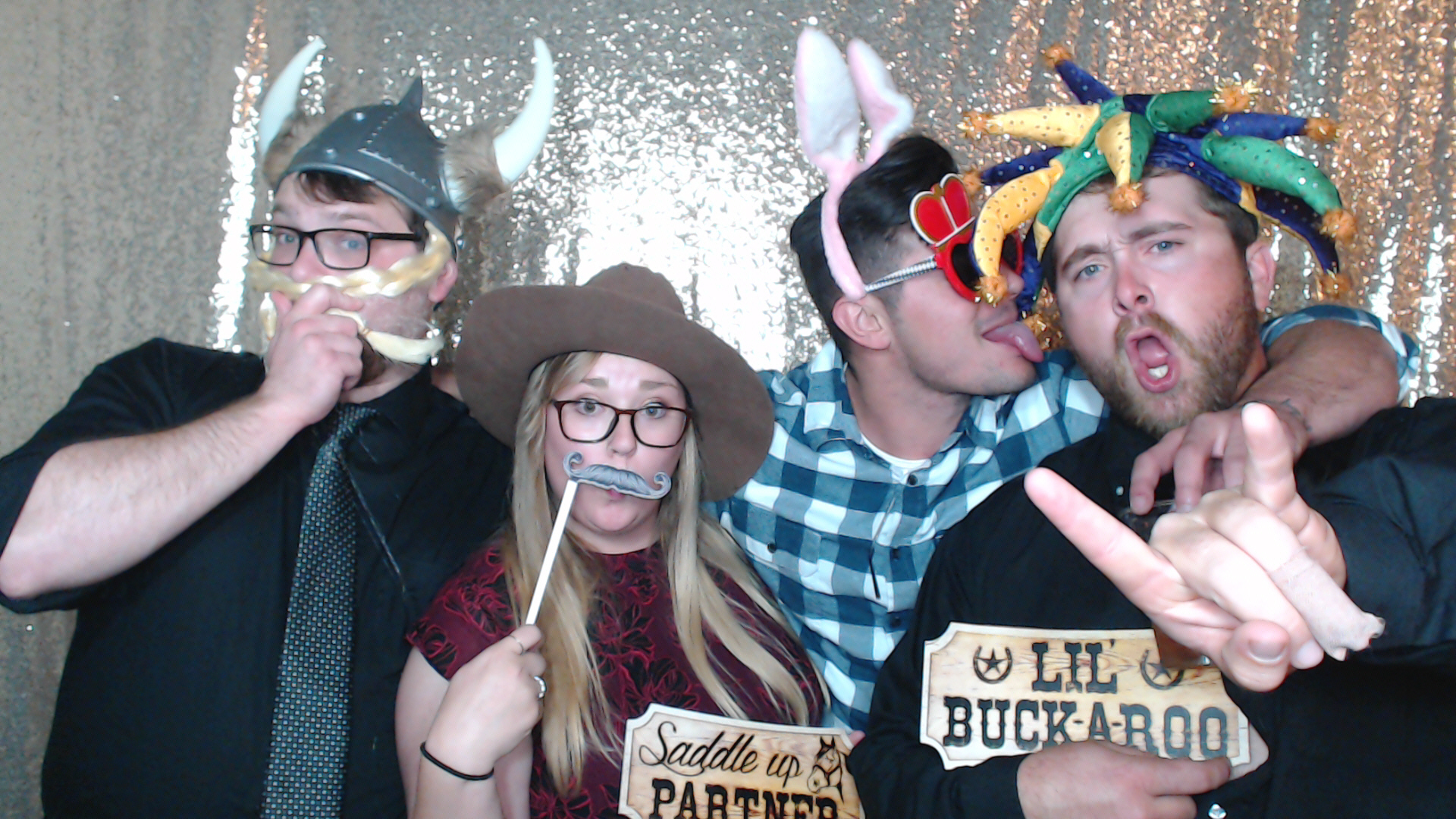 Jorden and Benjamin are getting hitched | View more photos from the event at gallery.photoboothbillings.com/u/PhotoBoothBillings/Jorden-and-Benjamin-are-getting-hitched